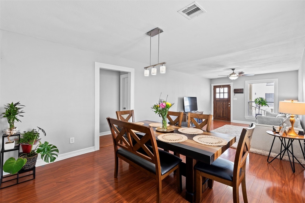 4201 Marina Street - Photo 4