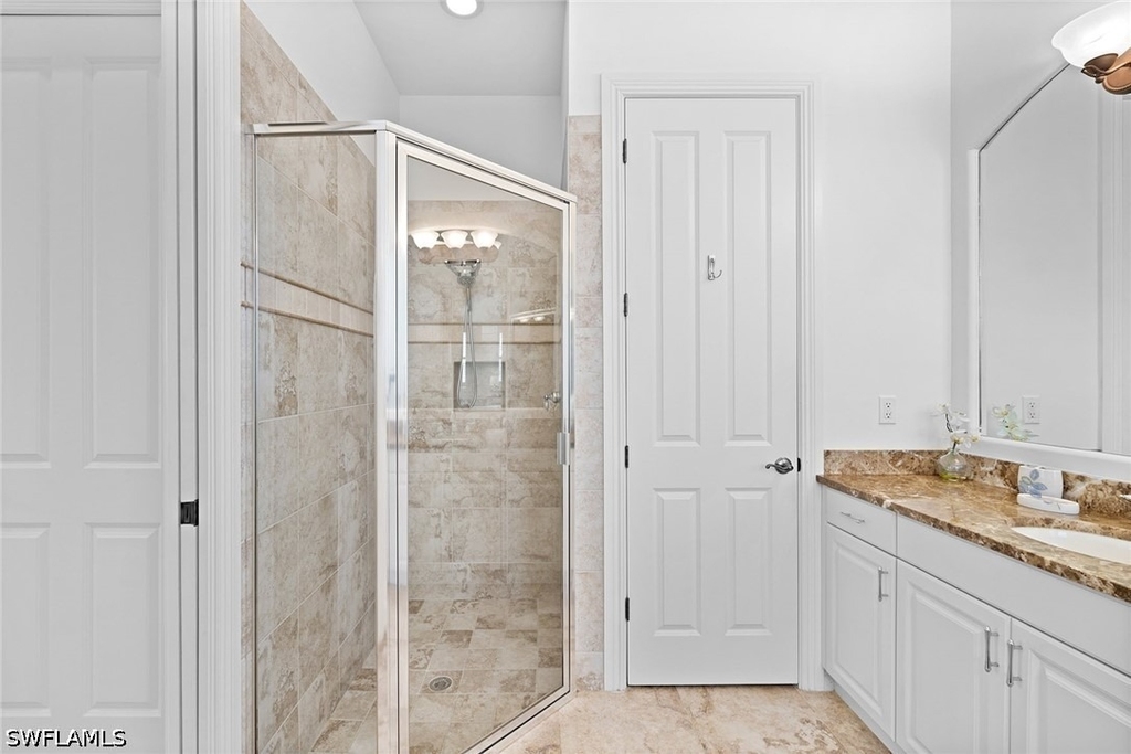 7785 Ashton Road - Photo 18