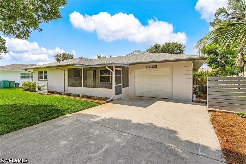 1240 Pompei Lane - Photo 3