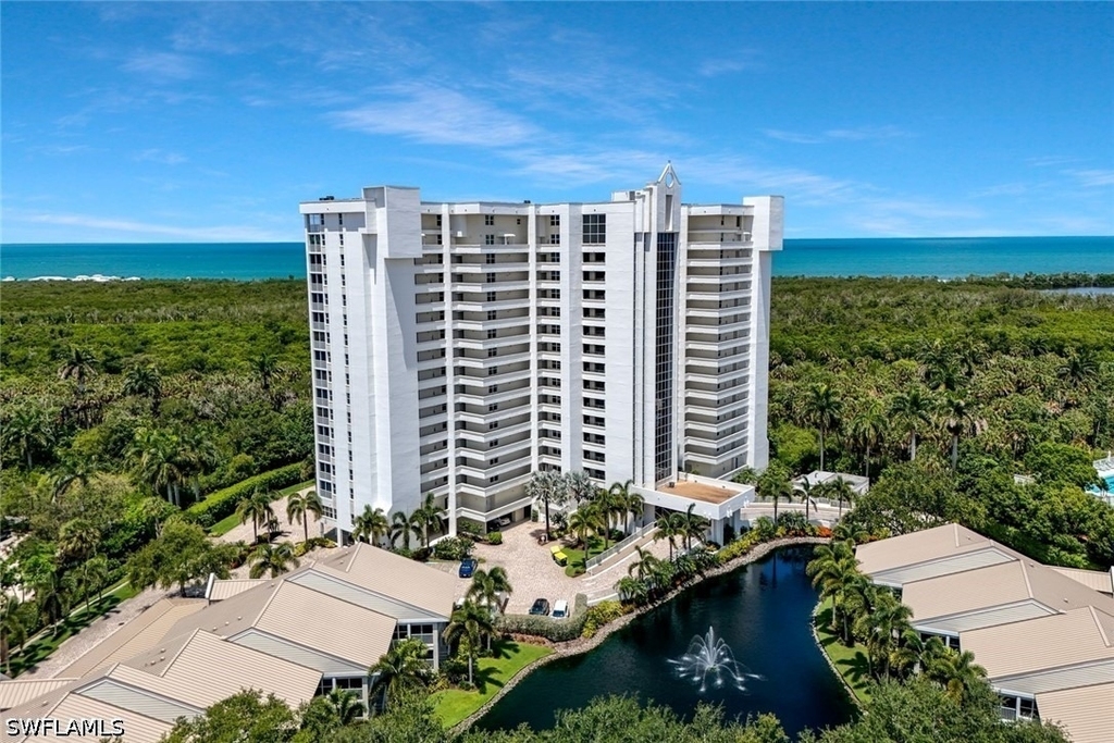 6361 Pelican Bay Boulevard - Photo 18
