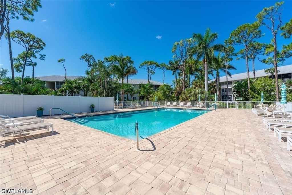 3001 Sandpiper Bay Circle - Photo 16