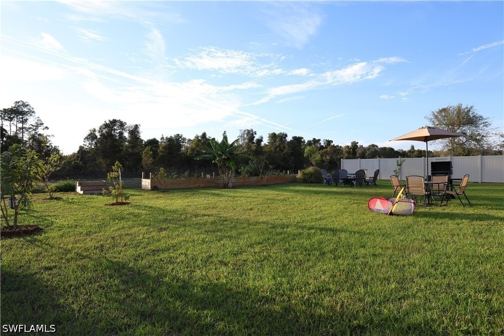 836 Youngreen Drive - Photo 2
