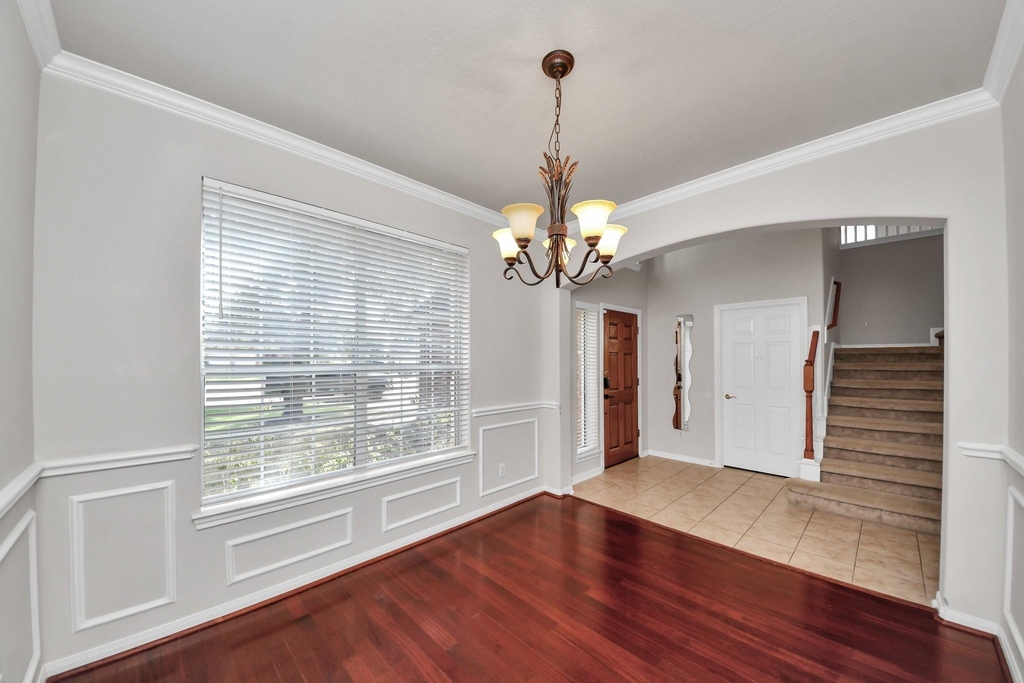610 Ashley Cove Court - Photo 5
