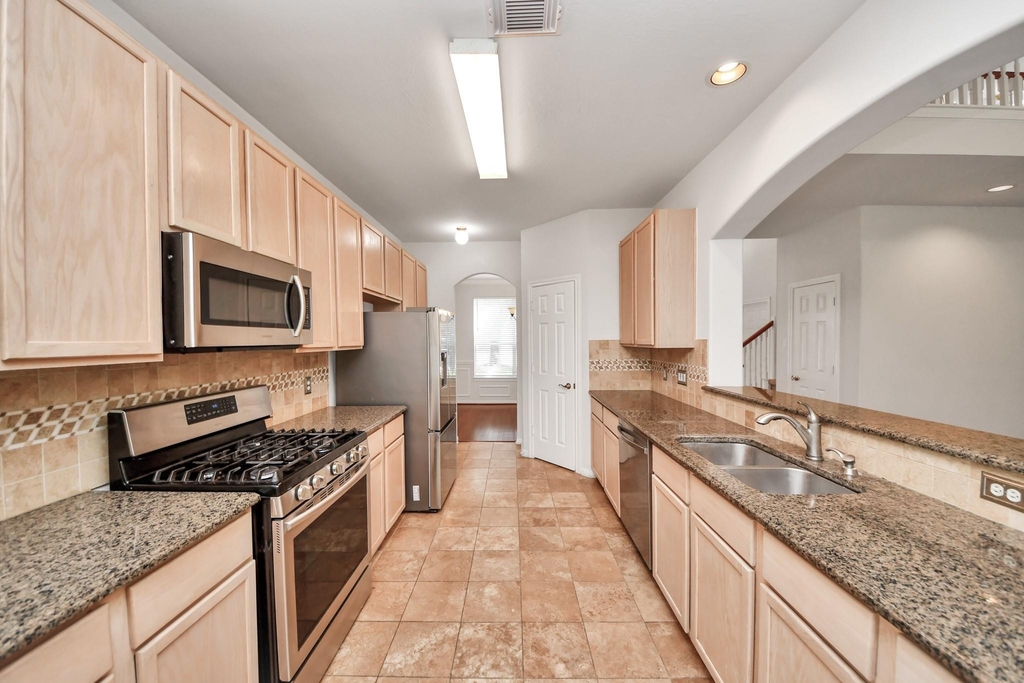 610 Ashley Cove Court - Photo 12