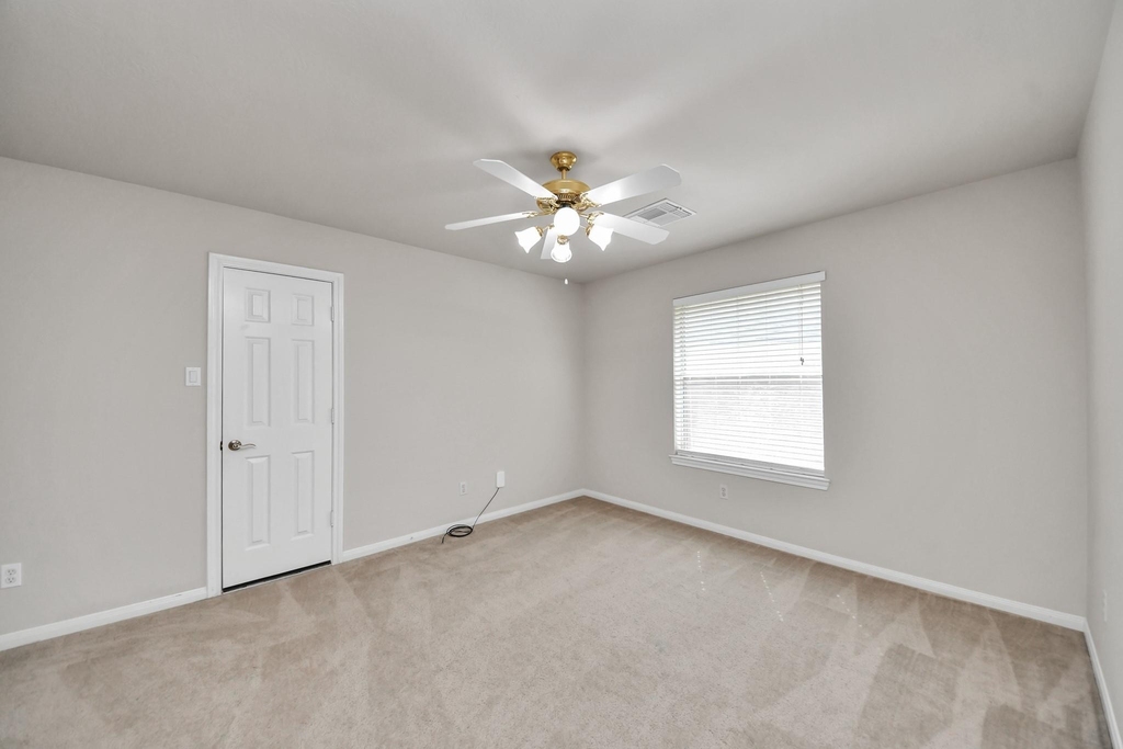 610 Ashley Cove Court - Photo 24