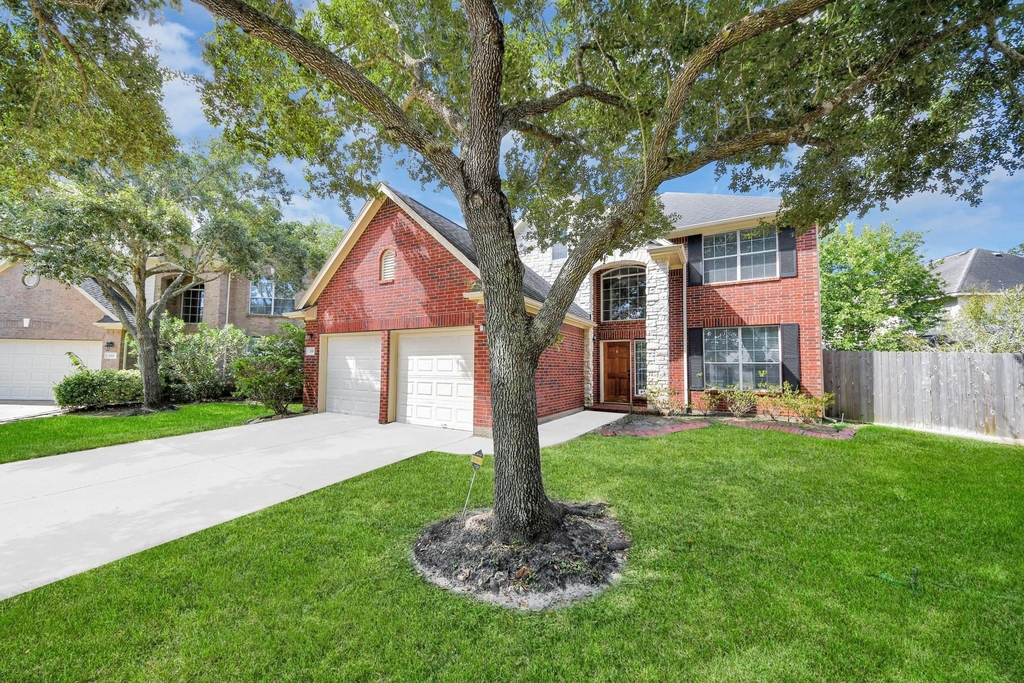 610 Ashley Cove Court - Photo 1