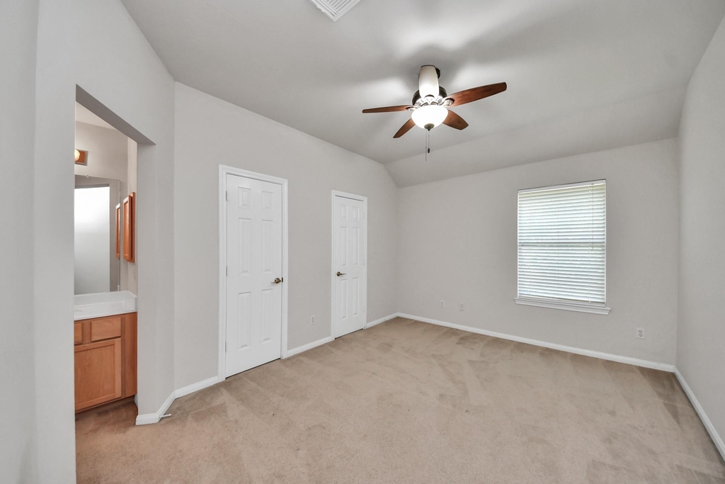 610 Ashley Cove Court - Photo 27