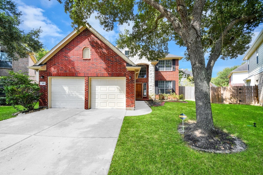 610 Ashley Cove Court - Photo 2