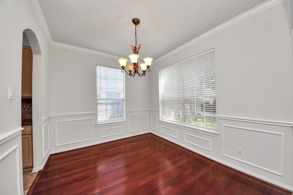 610 Ashley Cove Court - Photo 4