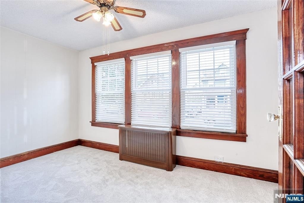 215 Walter - Photo 4