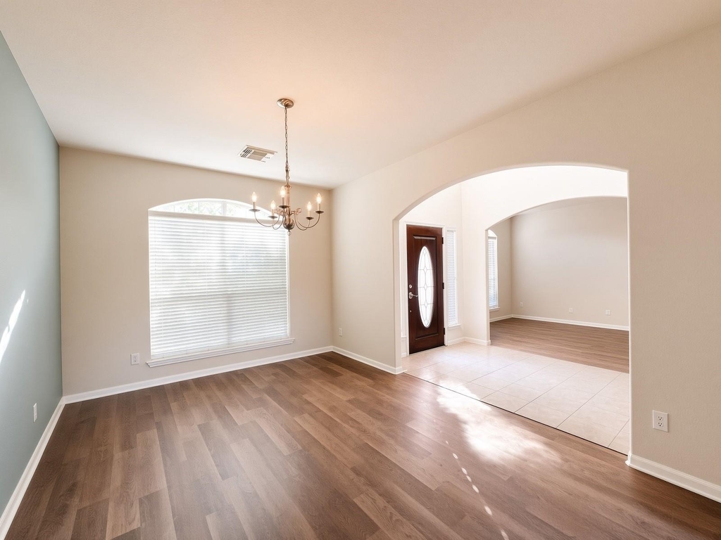 2506 Little Forest Court - Photo 4