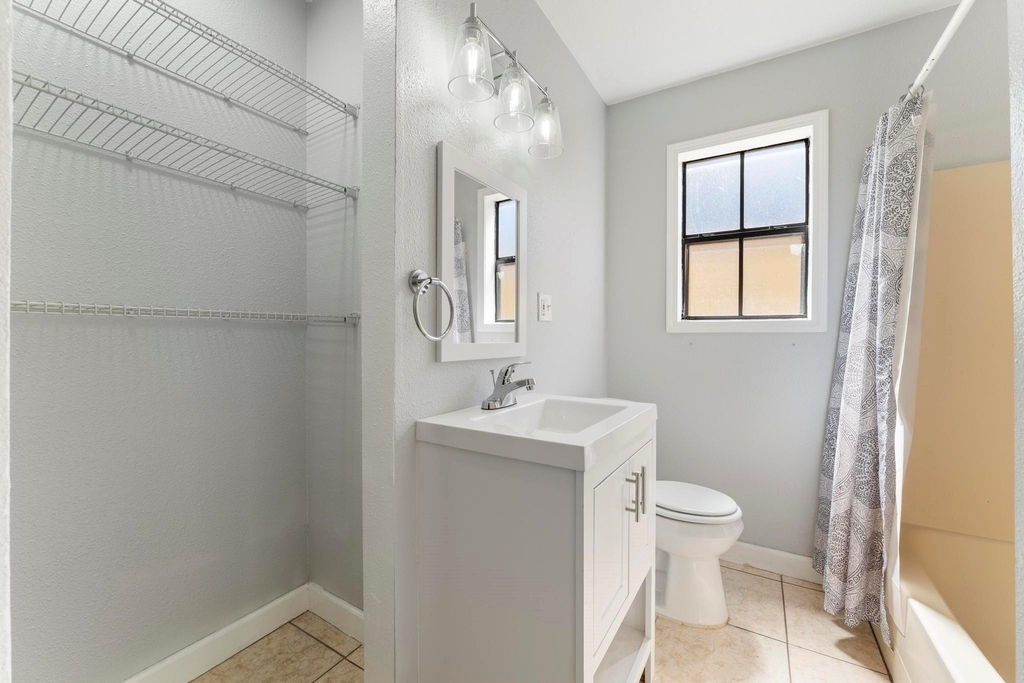 1923 Tabor Street - Photo 17