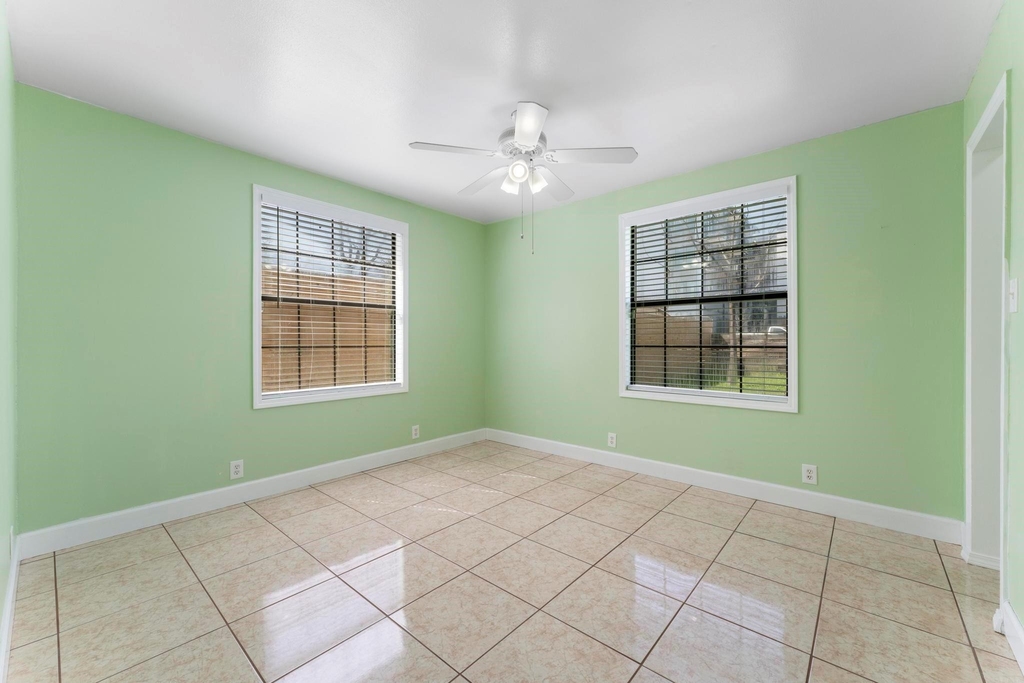 1923 Tabor Street - Photo 16