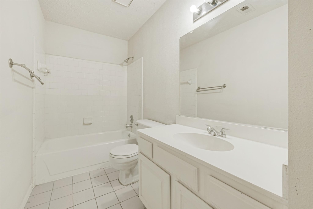 4910 Brownfields Court - Photo 19