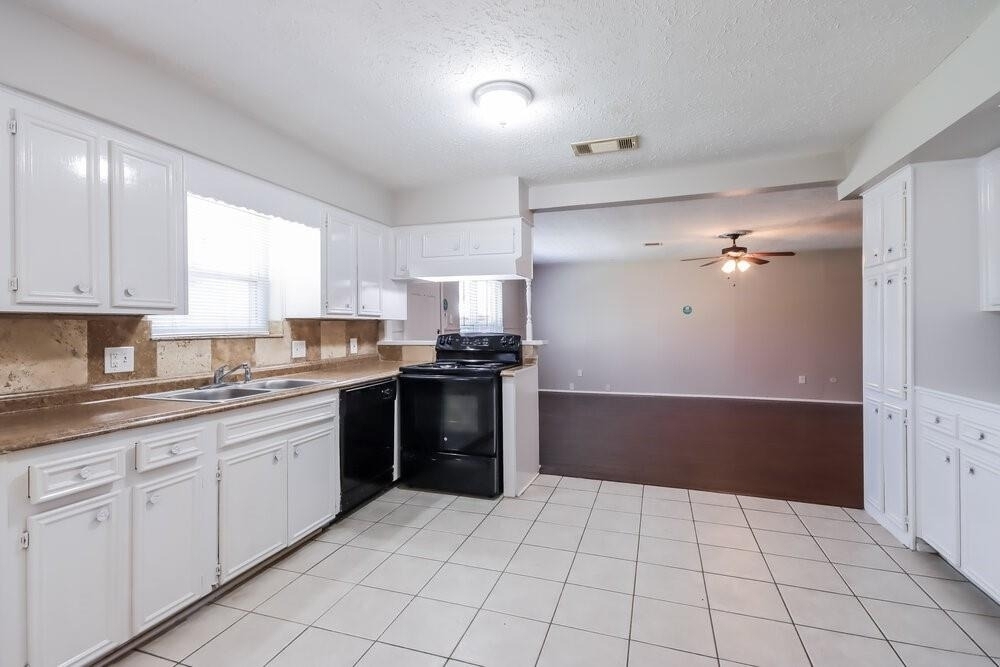 502 Hildred Avenue - Photo 5