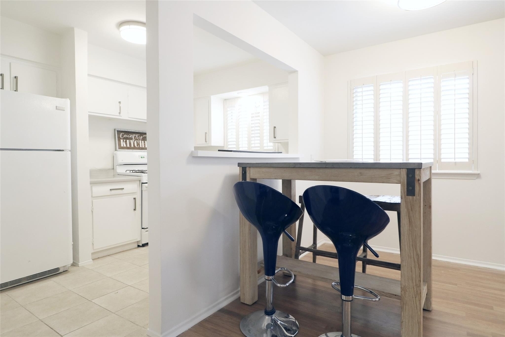 614 Kipling St Street - Photo 4