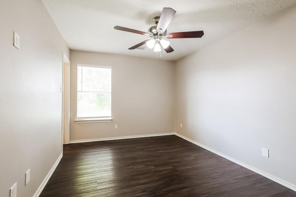 7411 Telico Junction Lane - Photo 11