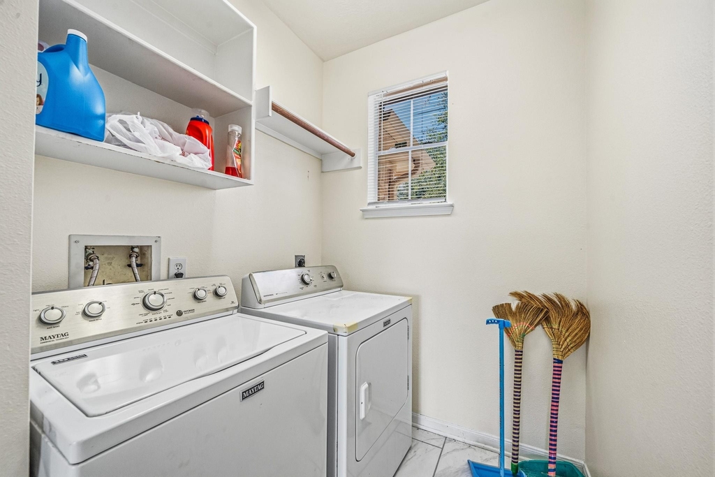 9641 Weldridge Drive - Photo 13