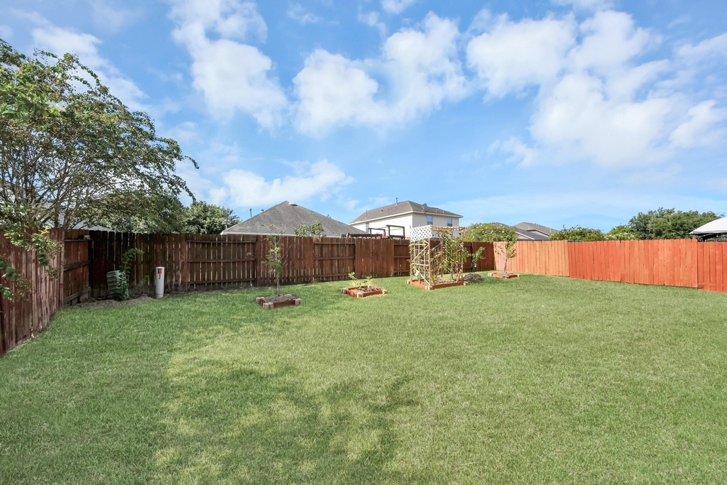 8627 Sweet Pasture Drive - Photo 39