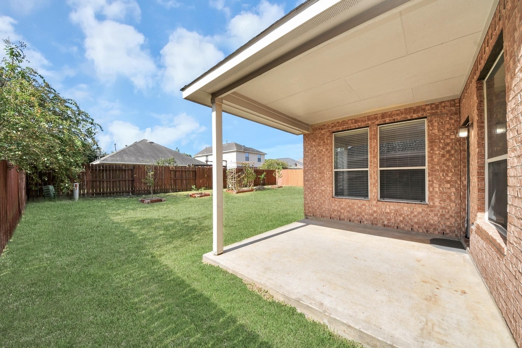 8627 Sweet Pasture Drive - Photo 40