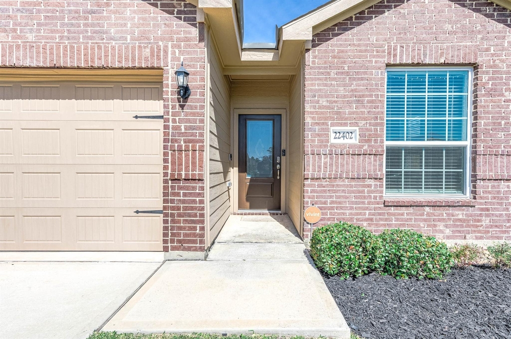 22402 Kennons Way - Photo 2