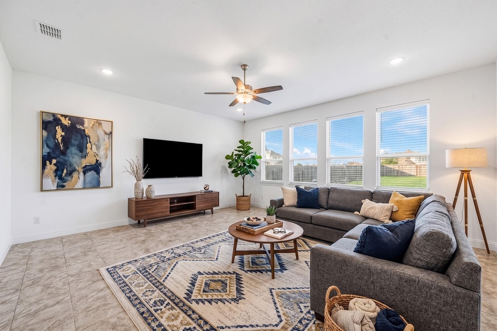 3519 Sunburst Court - Photo 2