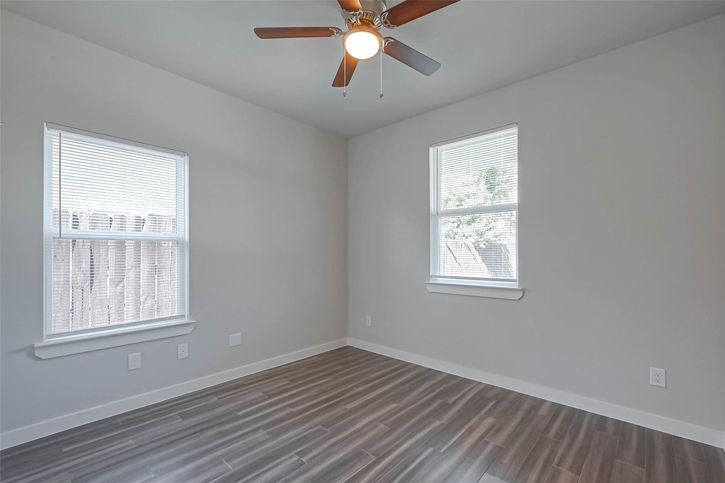 910 King Street - Photo 25