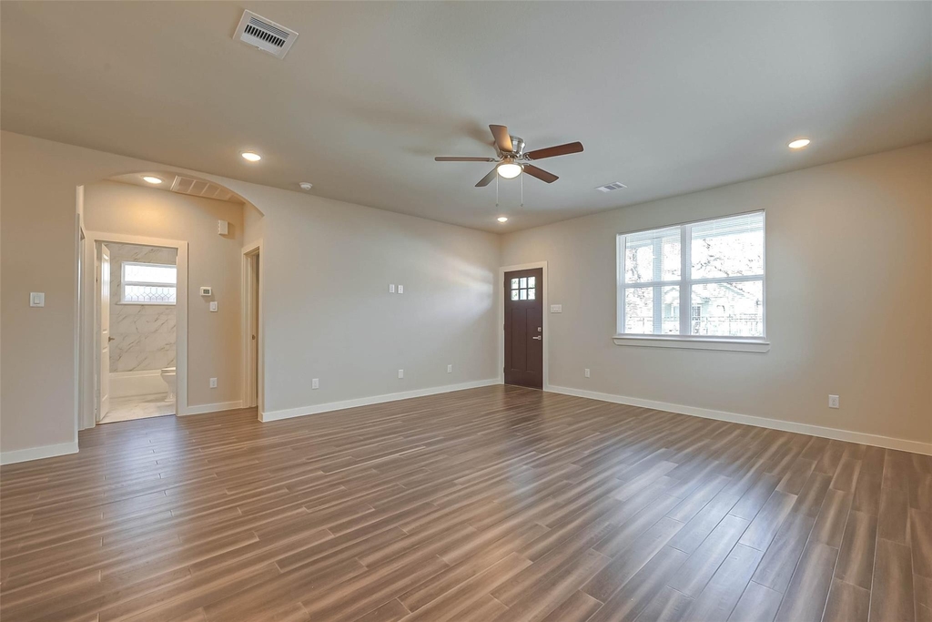 910 King Street - Photo 5
