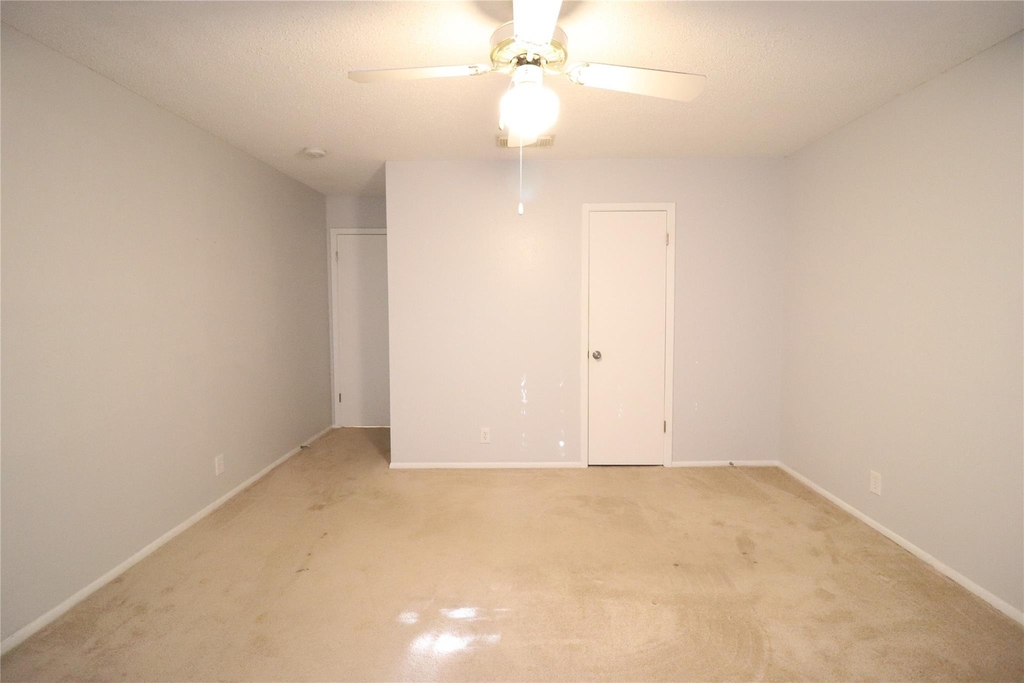 13026 Cavern Park Drive - Photo 22