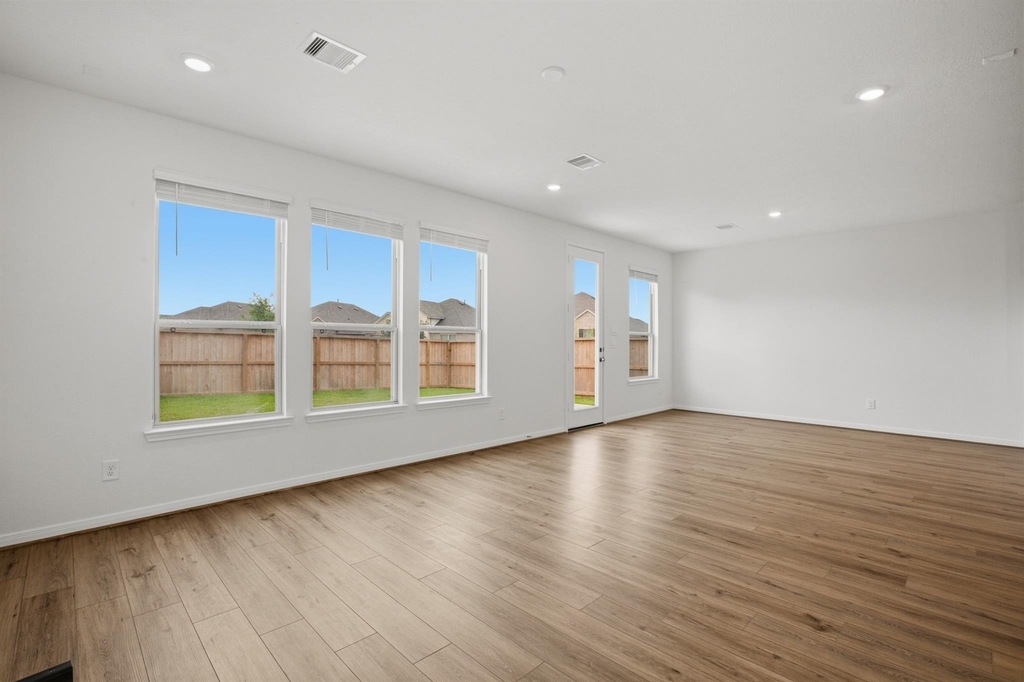 2816 Shimmer Edge Drive - Photo 10