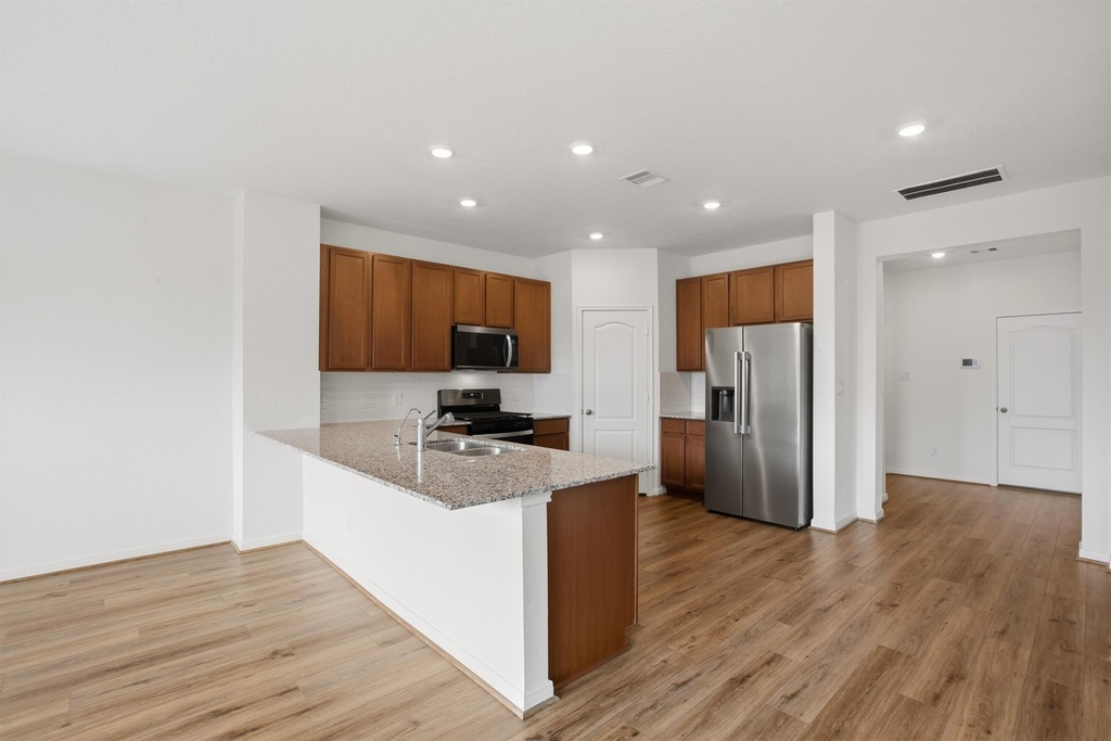 2816 Shimmer Edge Drive - Photo 8