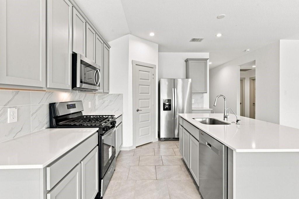 6906 Aspen Highlands Court - Photo 7