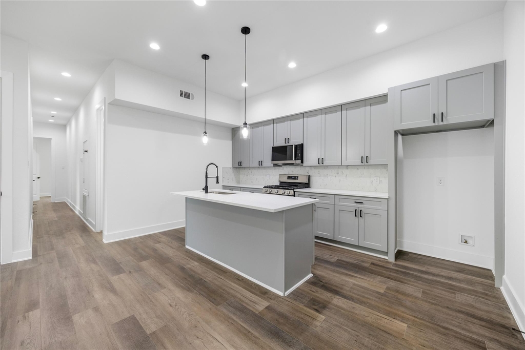 6530 Tuskegee Street - Photo 2
