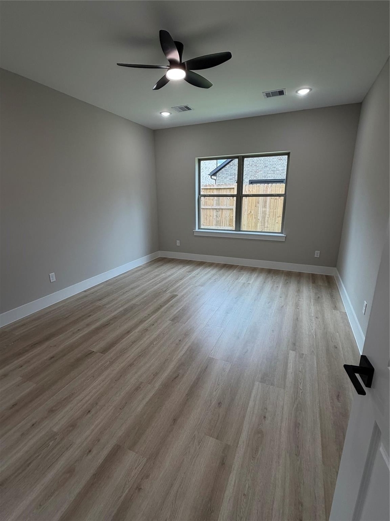 2619 Piemonte Ave - Photo 11