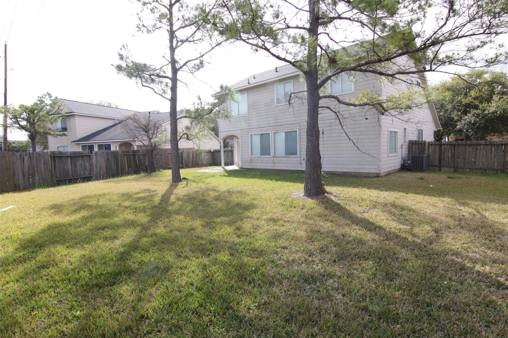 4606 Autumn Village Court - Photo 21
