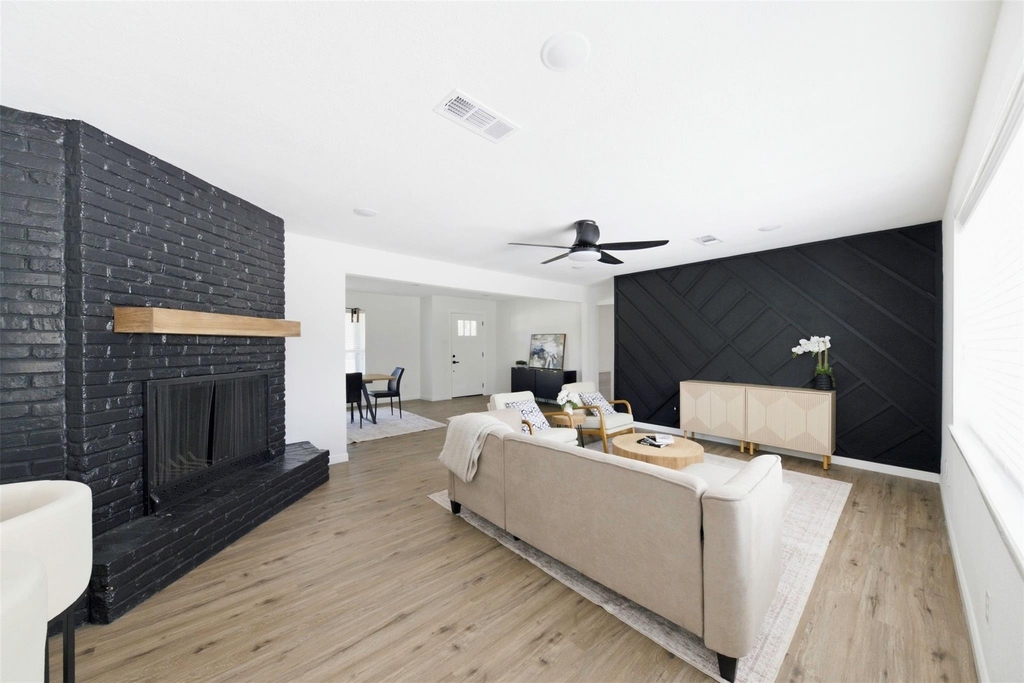 6211 Dumfries Drive - Photo 8