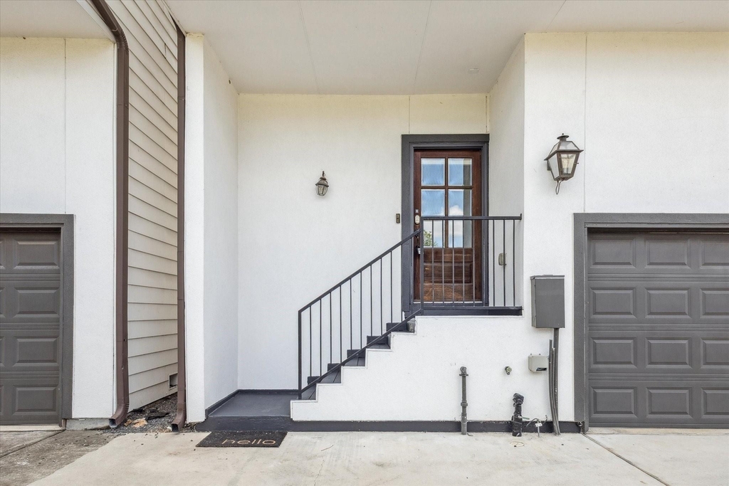 1544 W 23rd Street - Photo 16