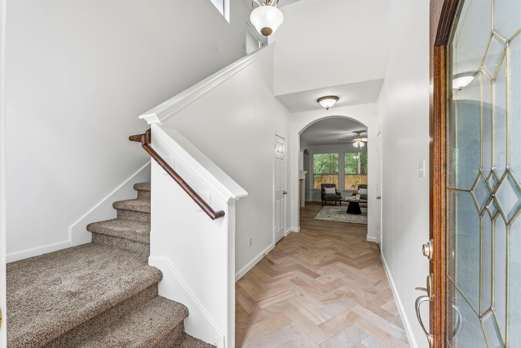 103 Ledgestone Place - Photo 3