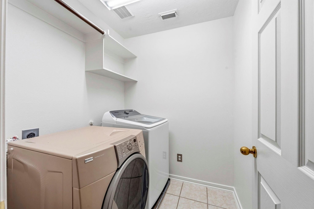 103 Ledgestone Place - Photo 35