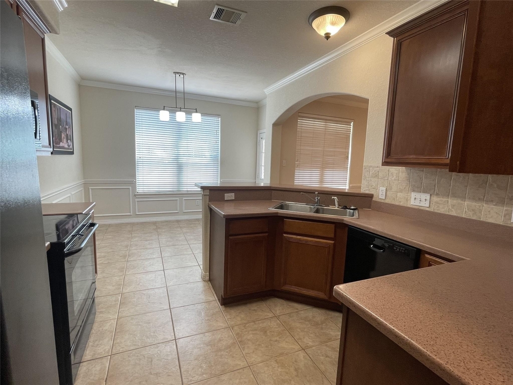 6410 E Linpar Court - Photo 6