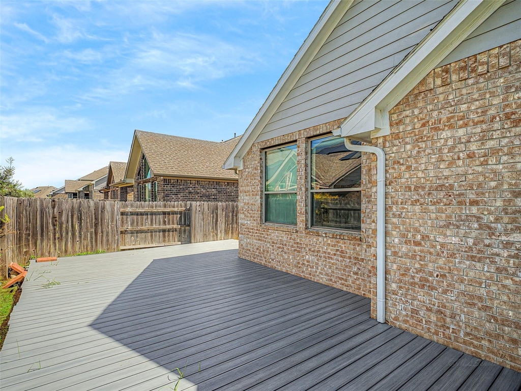 6019 Dovetail Cliff Court - Photo 30