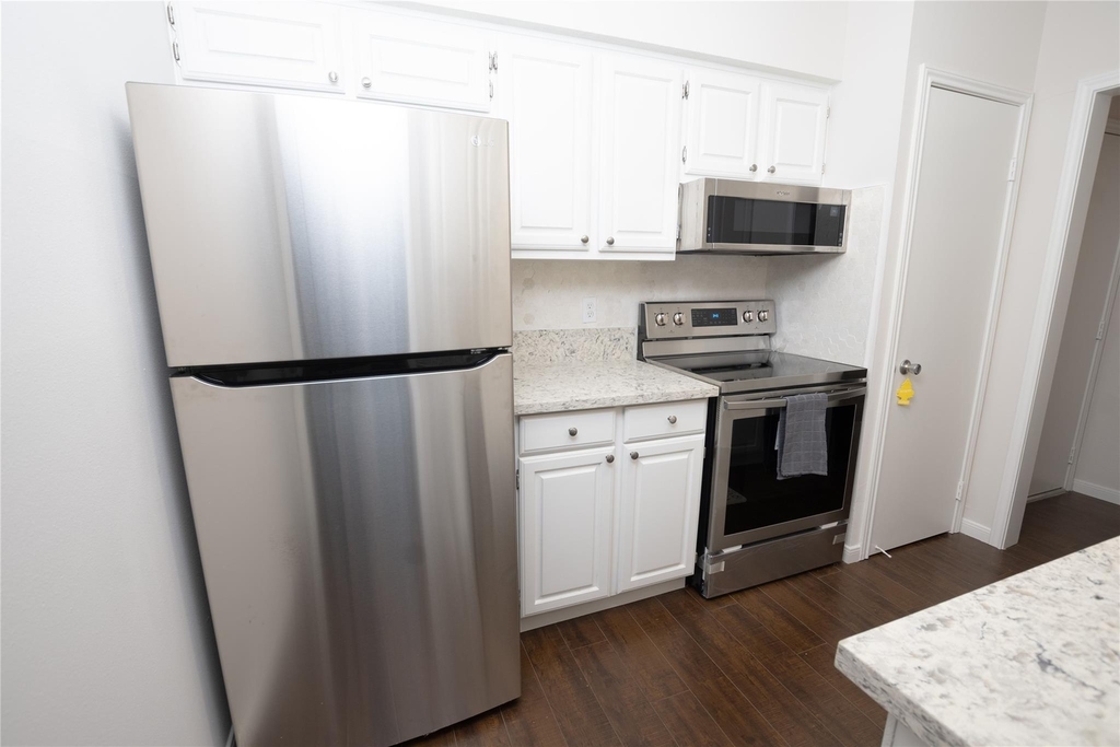 2475 Underwood Street - Photo 18