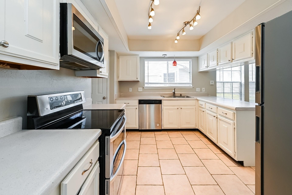 1219 Briarmead Drive - Photo 7