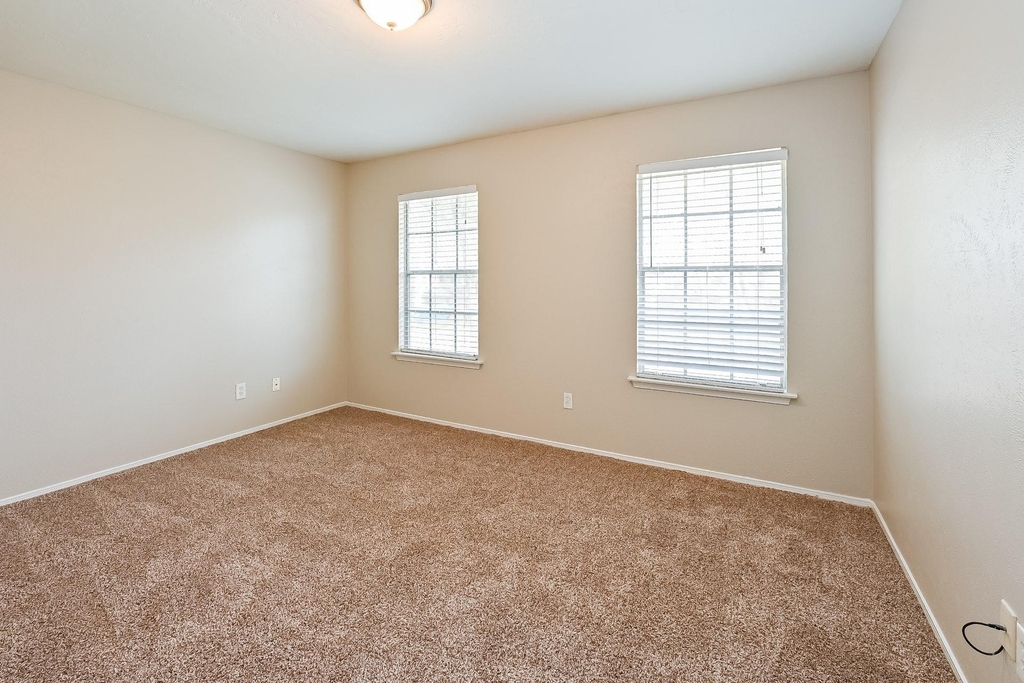 1219 Briarmead Drive - Photo 11