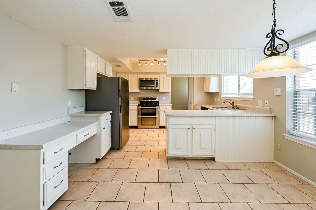 1219 Briarmead Drive - Photo 6