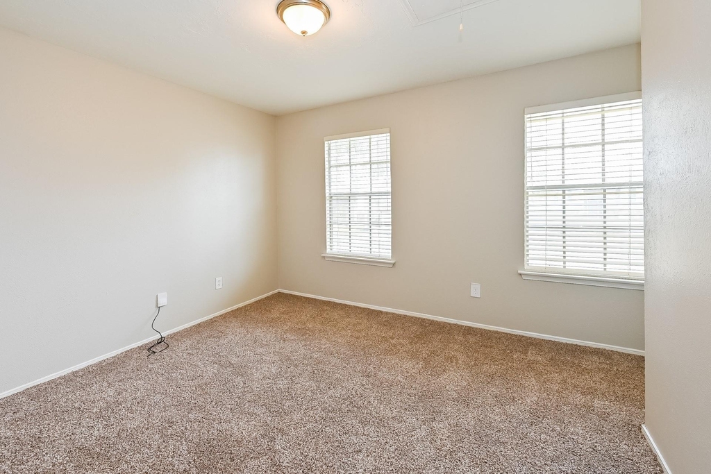 1219 Briarmead Drive - Photo 9