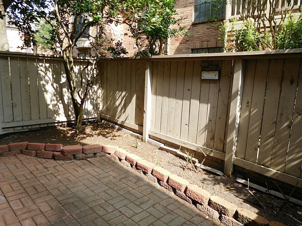 2255 Braeswood Park Drive - Photo 31