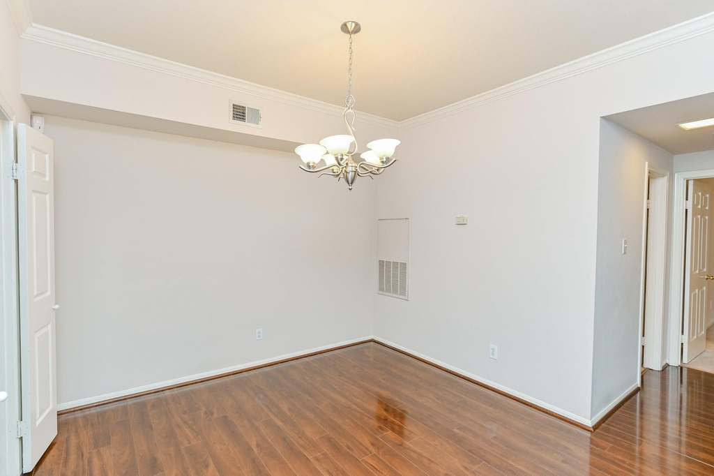 2255 Braeswood Park Drive - Photo 6