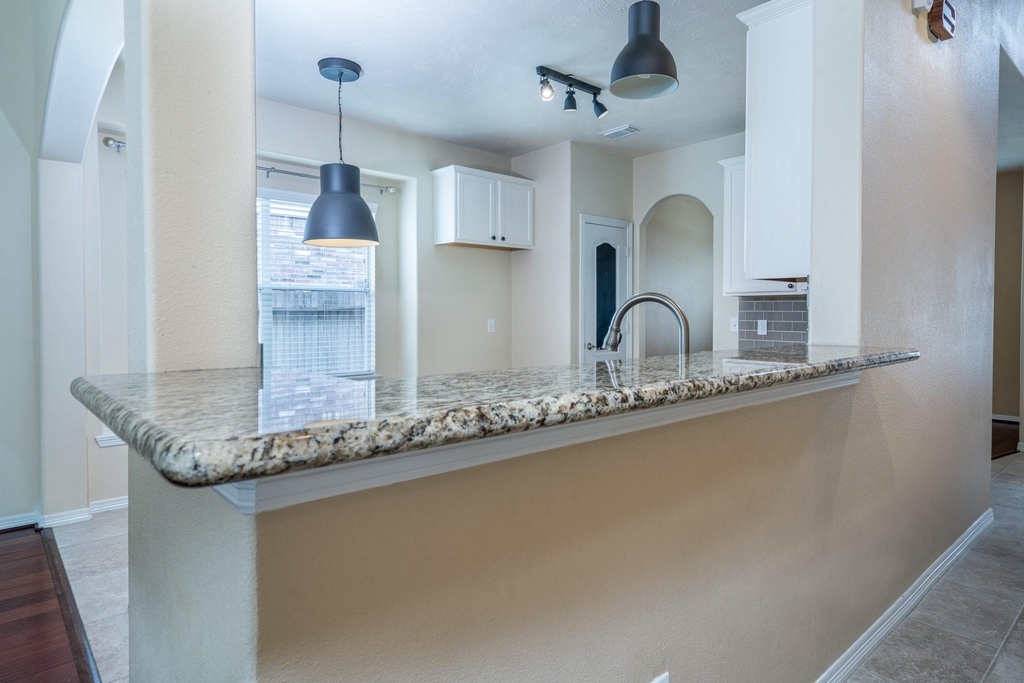 9315 Hidden Court - Photo 14