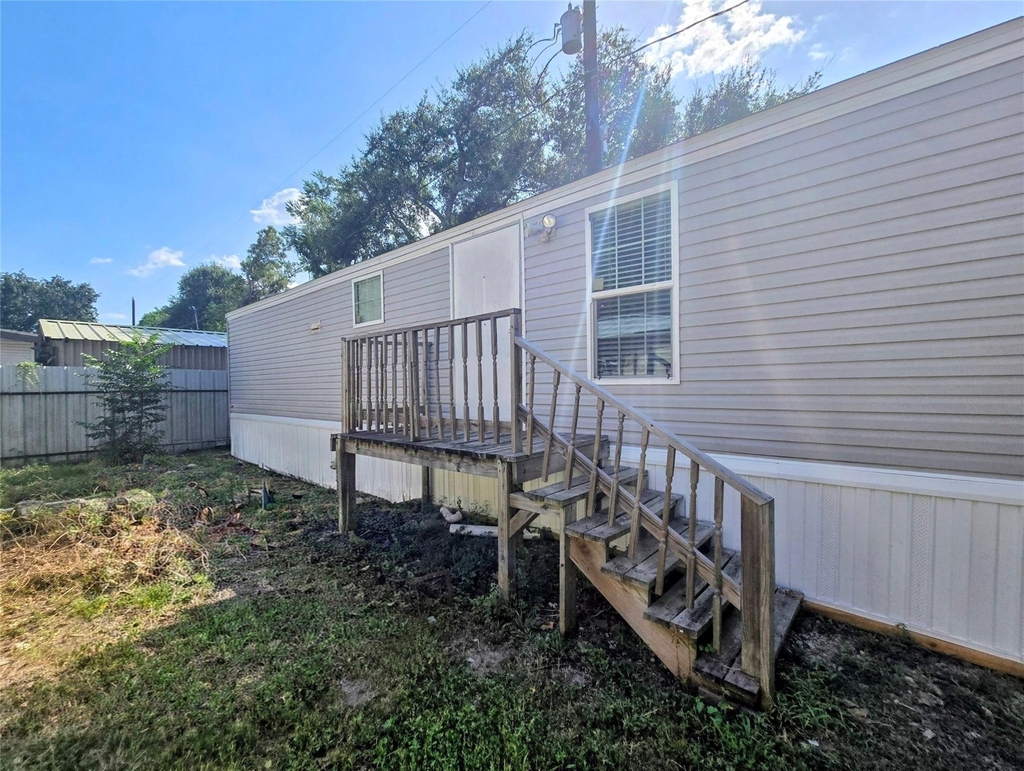 12207 Lynda Drive - Photo 9
